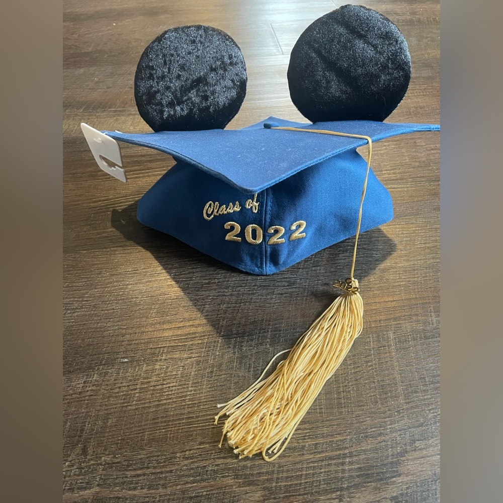 Disney Parks Class of 2022 Graduation Hat Mickey Mouse Ears With Tassel New‎
